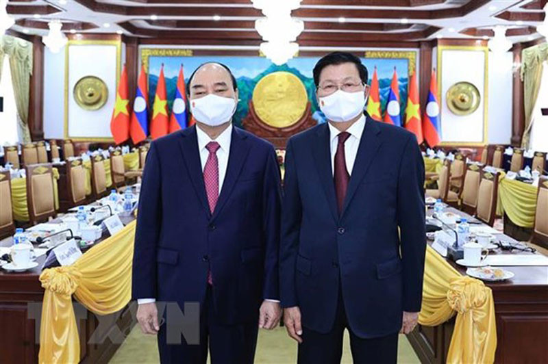 Chủ tịch nước Nguyễn Xuân Phúc và Tổng Bí thư, Chủ tịch nước Lào Thongloun Sisoulith tại buổi hội đàm. (Ảnh: TTXVN) Chủ tịch nước kết thúc tốt đẹp chuyến thăm hữu nghị chính thức Lào -0