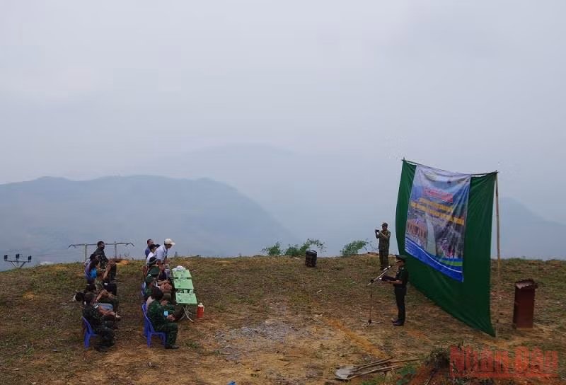 Khởi công xây dựng điểm trường vùng biên giới khó khăn Sơn La -0