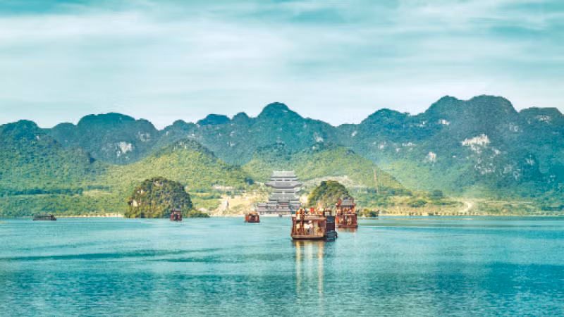 Tam Chúc - điểm đến hấp dẫn và thân thiện -0