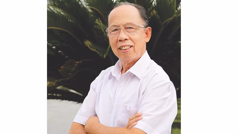 Khám phá và đối thoại với lịch sử -0