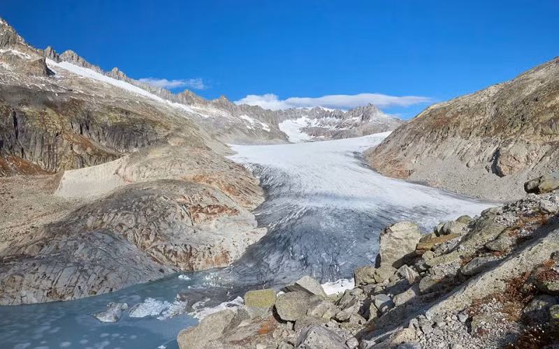 Sông băng Rhone ở Obergoms, Thụy Sĩ. (Ảnh: Reuters)