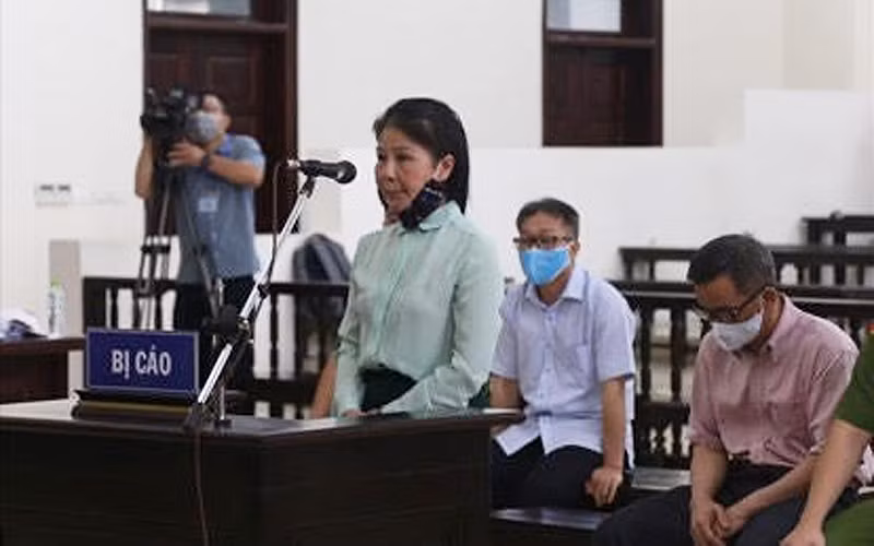 Các bị cáo tại phiên phúc thẩm