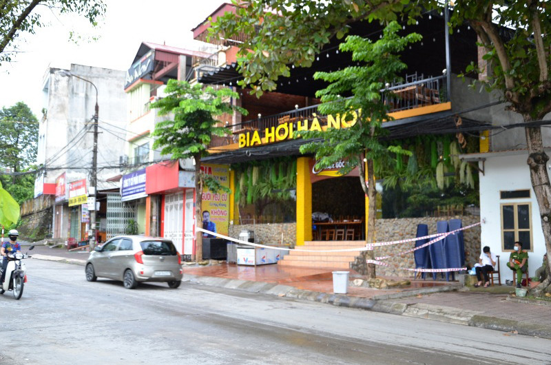 Phong tỏa quán bia Gốc Nhót, phường Duyên Hải, TP Lào Cai. Phong tỏa thêm bốn địa điểm ở thành phố Lào Cai -0