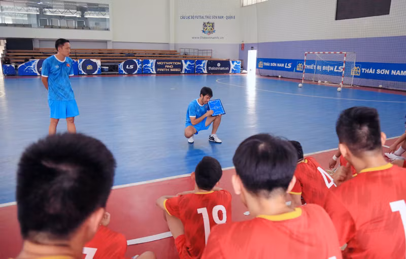 HLV Phạm Minh Giang tin tưởng ĐT Futsal Việt Nam sẽ vượt qua Lebanon -0