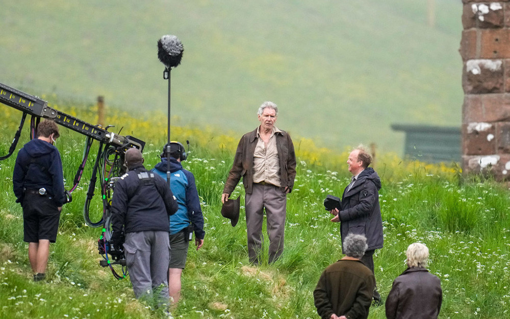 Harrison Ford trên trường quay phim "Indiana Jones". Ảnh: New York Post Diễn viên gạo cội Harrison Ford bị thương khi quay