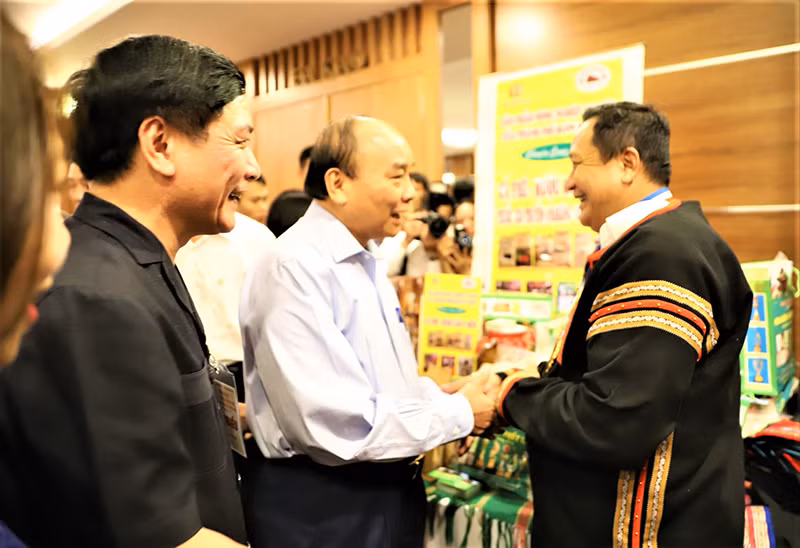 Thủ tướng Chính phủ Nguyễn Xuân Phúc đối thoại với nông dân lần thứ 3 năm 2020 -0