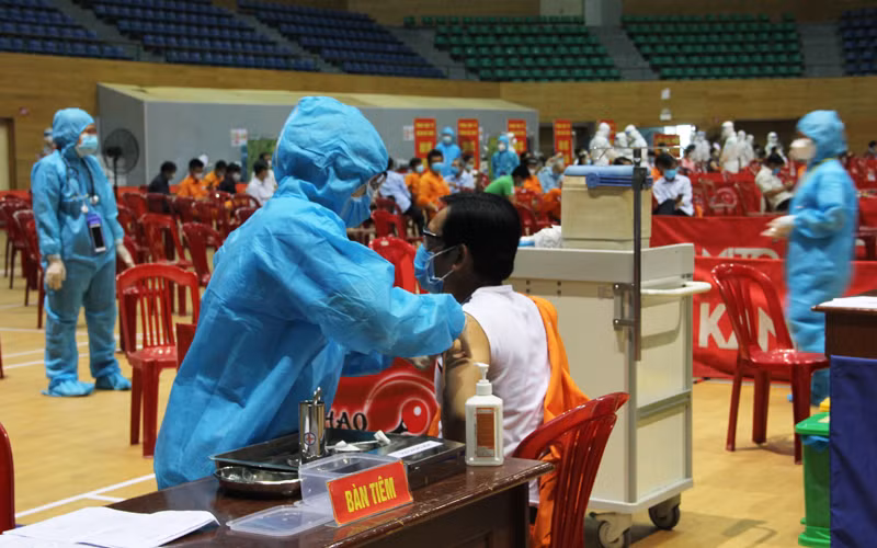 Đà Nẵng đẩy nhanh tiến độ tiêm vaccine phòng Covid-19 cho các nhóm đối tượng