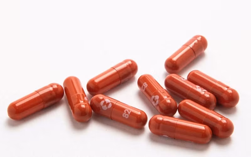 Thuốc điều trị Covid-19 thử nghiệm Molnupiravir của Merck & Co. (Ảnh: Reuters)
