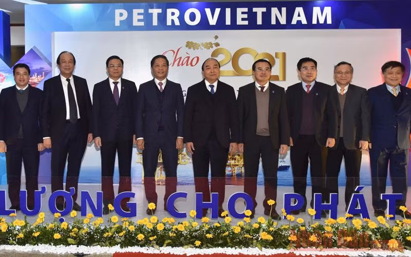 Thủ tướng Nguyễn Xuân Phúc dự hội nghị triển khai nhiệm vụ năm 2021 của Petrovietnam -0