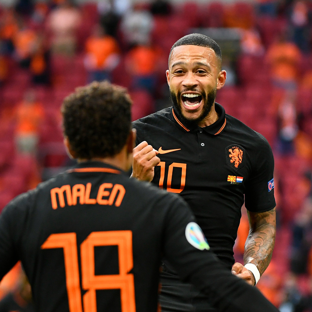 Depay (số 10) có bàn mở tỷ số sau pha phản công thần tốc. Hà Lan thắng dễ 3-0 Bắc Macedonia -0