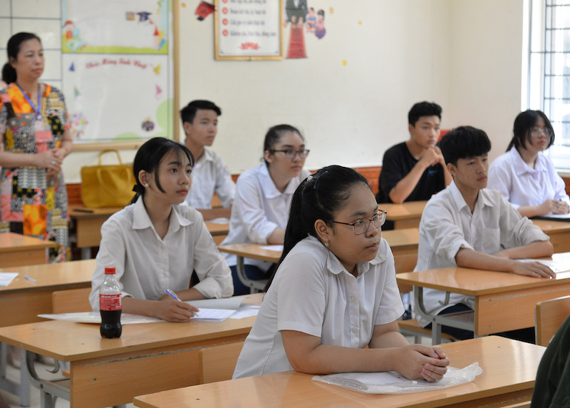 Tại kỳ thi vào lớp 10 Hà Nội năm học 2020-2021 (Ảnh: THUỶ NGUYÊN)