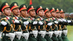Các quân nhân tham gia hợp luyện diễu binh, diễu hành lần 3. (Ảnh: THẾ ĐẠI)