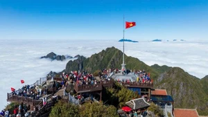 Đỉnh Fansipan, điểm nhấn của Khu du lịch quốc gia Sa Pa.