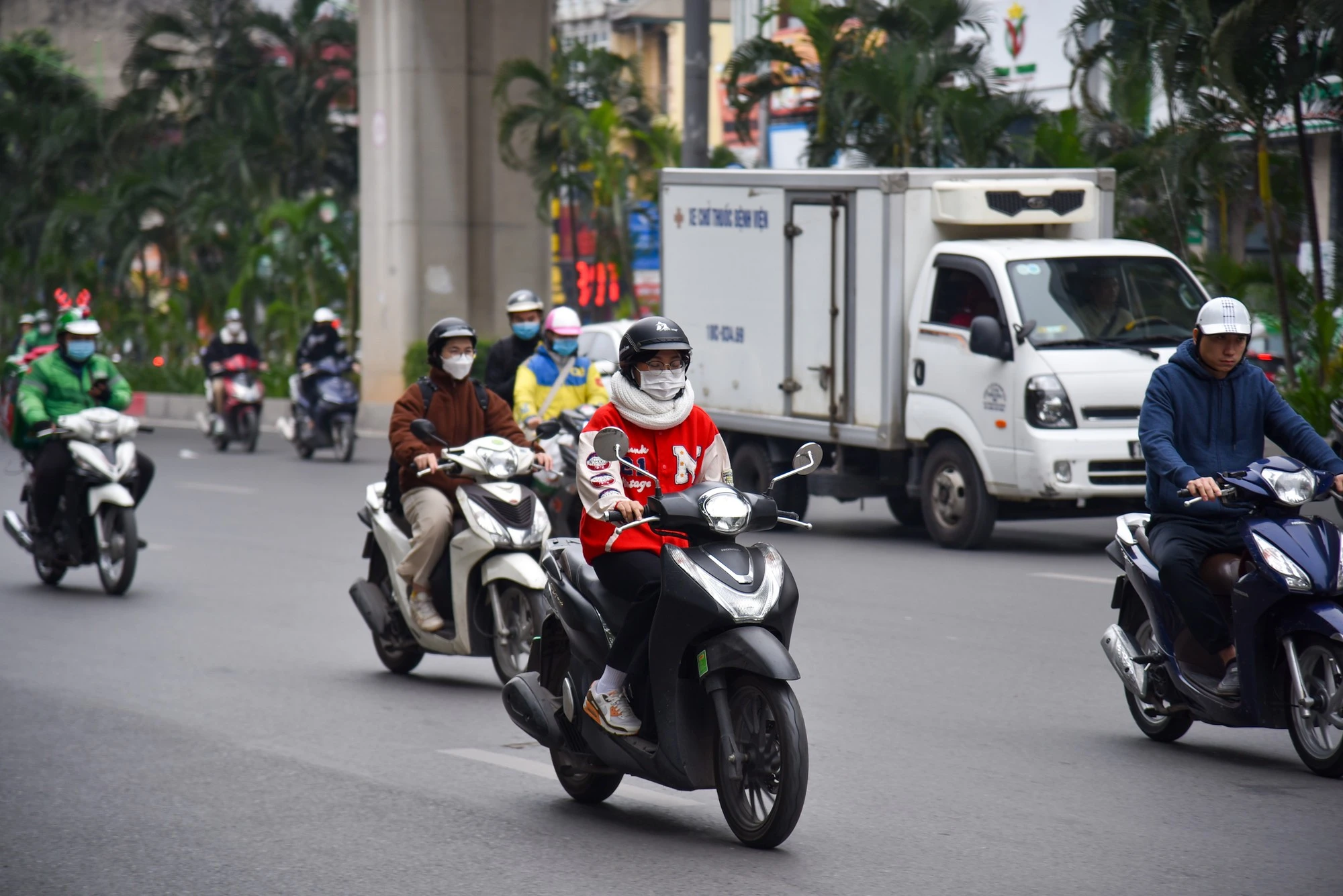 Miền Bắc rét đậm, Nam Bộ nắng nóng kèm mưa dông vào ngày 10/2