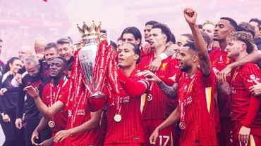 Đương kim vô địch Liverpool cuối tuần này sẽ bước vào chiến dịch mới để bảo vệ ngôi vô địch.
