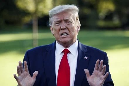 Tổng thống Donald Trump chia sẻ với báo chí tại Nhà Trắng ở Washington D.C. (Ảnh: Tân Hoa xã)