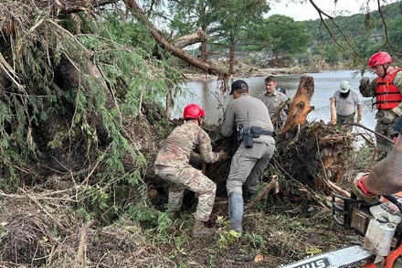 Các nỗ lực cứu hộ và tìm kiếm người mất tích vẫn đang được triển khai hết sức khẩn trương tại hạt Kerr. (Ảnh: Sở An toàn công cộng Texas)