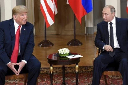 Tổng thống Mỹ Donald Trump và Tổng thống Nga Vladimir Putin tại một sự kiện ở Helsinki năm 2018. (Ảnh: Tân Hoa xã)