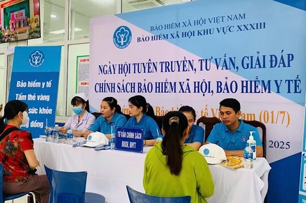 Tăng cường chính sách bảo hiểm xã hội, bảo hiểm y tế cho người dân tại tỉnh Đồng Tháp.