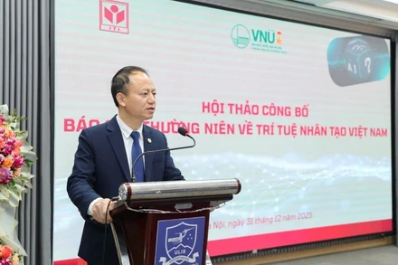 Giáo sư, Tiến sĩ Trần Xuân Tú, Viện trưởng Viện Công nghệ thông tin tại Hội thảo công bố báo cáo thường niên về trí tuệ nhân tạo tại Việt Nam 2025.