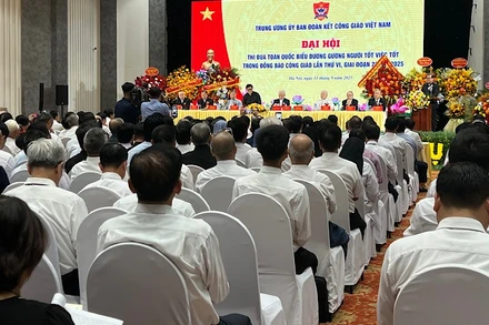 Toàn cảnh Đại hội Thi đua toàn quốc biểu dương gương người tốt, việc tốt trong đồng bào Công giáo, giai đoạn 2020-2025.