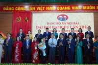Ban Chấp hành Đảng bộ xã Nội Bài (Hà Nội) khóa I, nhiệm kỳ 2025-2030, ra mắt Đại hội. (Ảnh: HOÀNG SƠN)