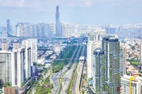 Thành phố Hồ Chí Minh ngày càng văn minh, hiện đại. (Ảnh HOÀNG TRIỀU)