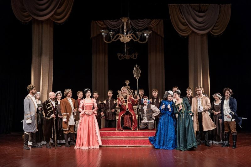 Vở diễn quy tụ dàn diễn viên tài năng từ nhiều nguồn.