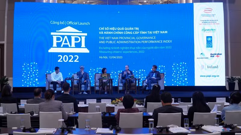 Toàn cảnh lễ công bố Báo cáo Chỉ số Hiệu quả quản trị và hành chính công cấp tỉnh ở Việt Nam (PAPI) năm 2022.