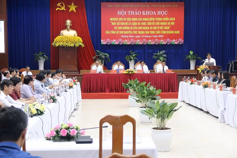 Quang cảnh Hội thảo.