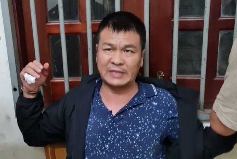 Đối tượng Yang Zhong Wu - nghi can sát hại chị L.T.M (30 tuổi, nhân viên kế toán) vào ngày 29/3 bị công an Gia Lai bắt giữ. (Ảnh: Công an cung cấp)