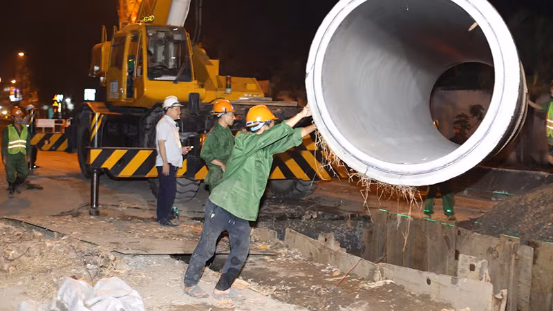 SAWACO thi công các công trình cấp nước, hoàn thiện mạng lưới cấp nước trên toàn Thành phố.