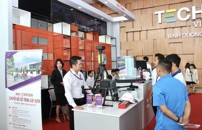 Gian hàng triển lãm của Becamex IDC tại Ngày hội Khởi nghiệp đổi mới sáng tạo quốc gia năm 2022. 