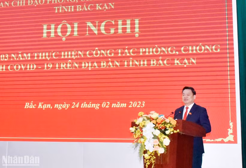 Bí thư Tỉnh ủy Bắc Kạn Hoàng Duy Chinh phát biểu chỉ đạo Hội nghị.