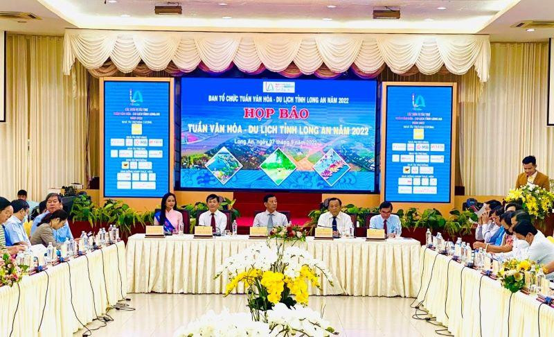 Quang cảnh Họp báo thông tin sự kiện “Tuần Văn hóa-Du lịch tỉnh Long An năm 2022”.