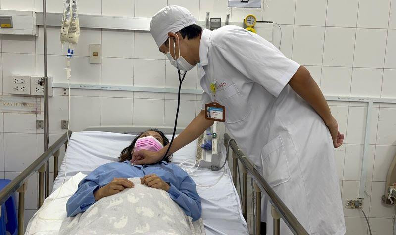 Bệnh nhân L.T.H.T hiện tỉnh táo, sinh tồn ổn định.