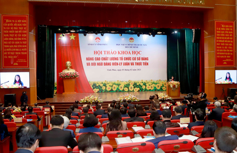 Đông đảo đại biểu từ nhiều cơ quan Trung ương và các địa phương tham dự Hội thảo.