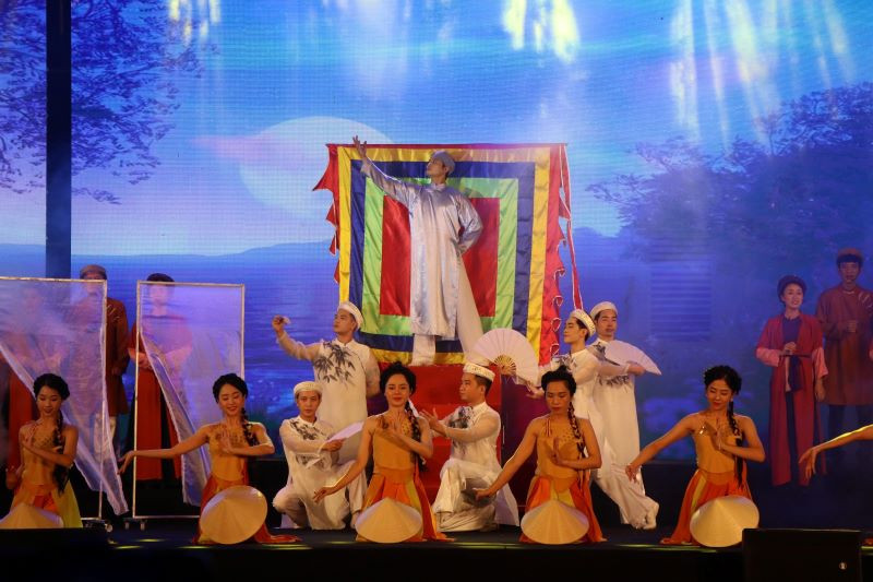 Chương trình nghệ thuật kỷ niệm 245 năm Ngày sinh và tưởng niệm 165 năm Ngày mất Uy viễn tướng công Nguyễn Công Trứ.