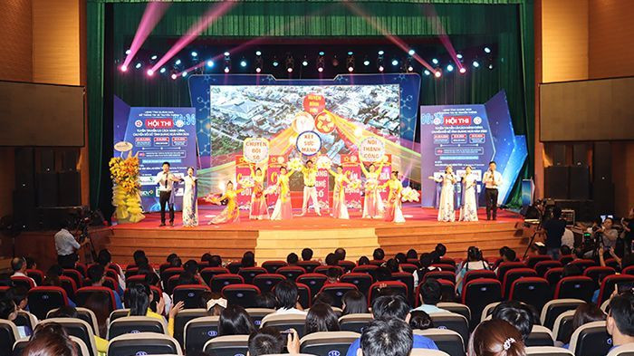 Quang cảnh hội thi.