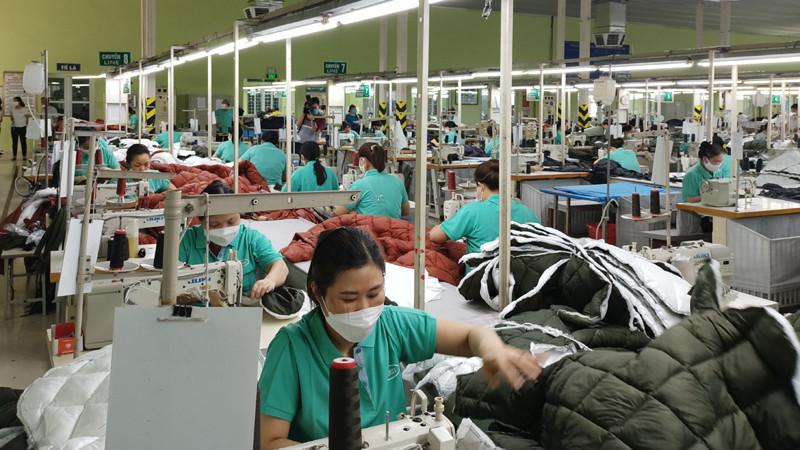 Sản xuất hàng dệt may xuất khẩu tại Tổng công ty cổ phần Dệt may Nam Định.