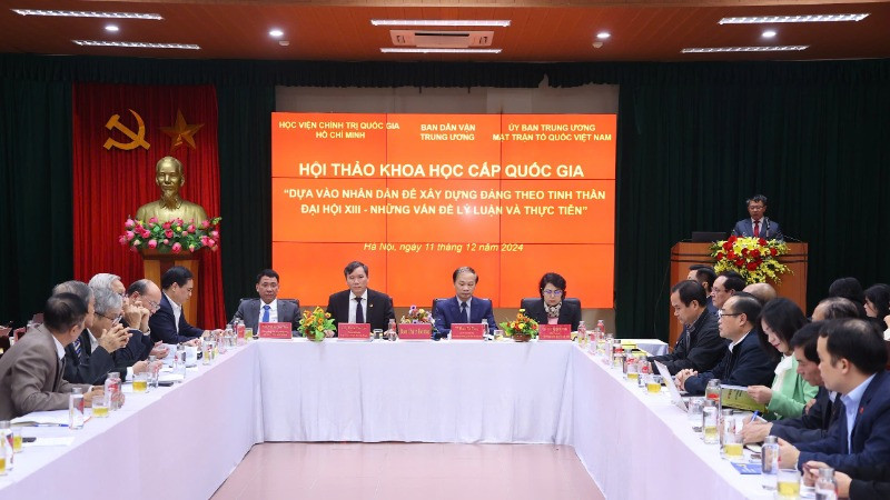 Quang cảnh hội thảo. 