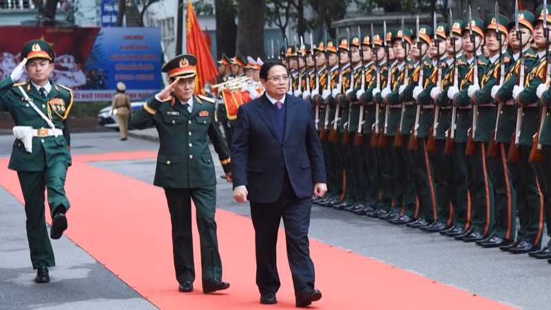 Thủ tướng Phạm Minh Chính tới thăm, dự Lễ kỷ niệm 70 năm Ngày Thầy thuốc Việt Nam tại Học viện Quân y. (Ảnh: TRẦN HẢI)