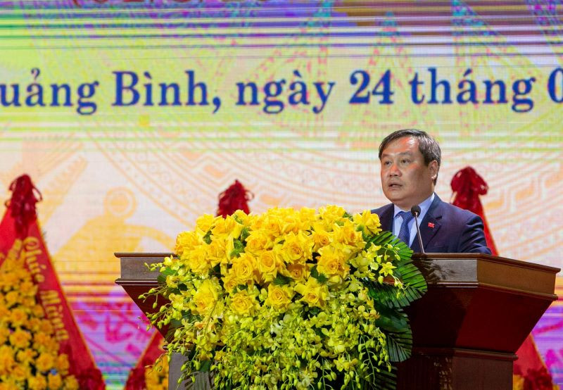 Bí thư Tỉnh ủy Quảng Bình Vũ Đại Thắng đọc diễn văn tại buổi lễ.