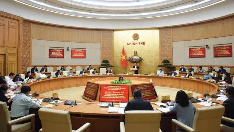 Hội nghị của Chính phủ quán triệt, triển khai về tổng kết việc thực hiện Nghị quyết số 18-NQ/TW của Ban Chấp hành Trung ương Đảng khóa XII "Một số vấn đề về tiếp tục đổi mới, sắp xếp tổ chức bộ máy của hệ thống chính trị tinh gọn, hoạt động hiệu lực, hiệu quả". (Ảnh: Trần Hải) 