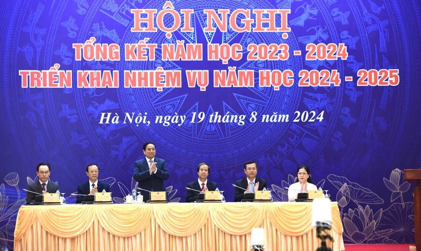 Thủ tướng Phạm Minh Chính dự Hội nghị Tổng kết năm học 2023-2024, triển khai nhiệm vụ năm học 2024-2025. (Ảnh: Trần Hải)