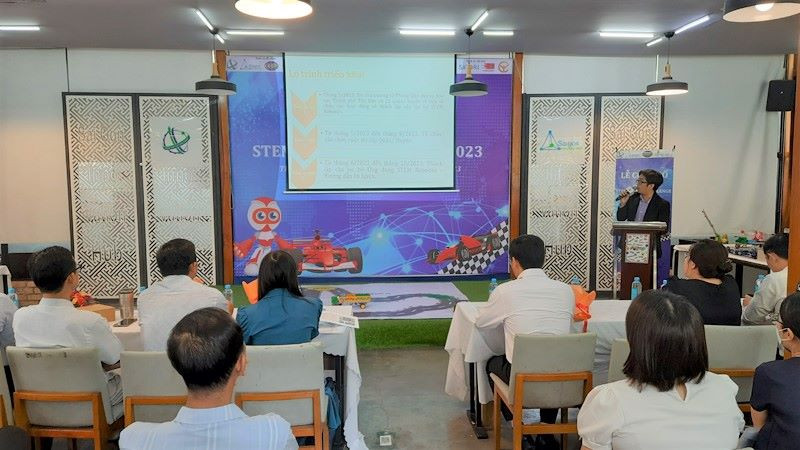 Quang cảnh lễ phát động cuộc thi STEM Robot Challenge lần thứ 7.