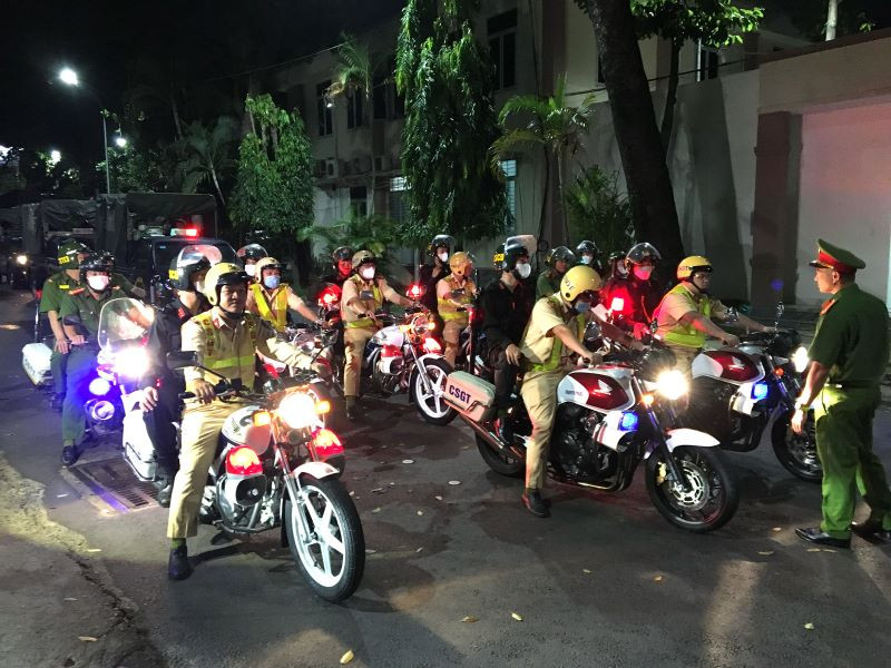 Lực lượng 161 ra quân chuyên đề xử lý thanh thiếu niên vi phạm Luật giao thông.