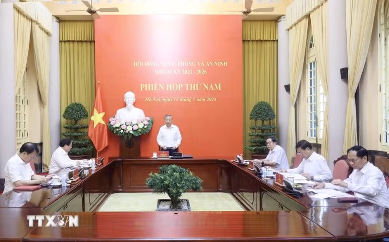 Chủ tịch nước Tô Lâm chủ trì Phiên họp thứ 5 Hội đồng Quốc phòng và An ninh. (Ảnh: TTXVN)