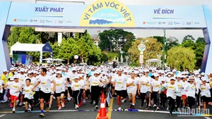 Hàng nghìn học sinh, sinh viên tham gia giải chạy S-Race 2023 tại Đà Lạt 