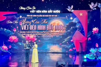 Hình ảnh trong buổi tổng duyệt Đêm Thơ "Những câu thơ viết nên hình đất nước".